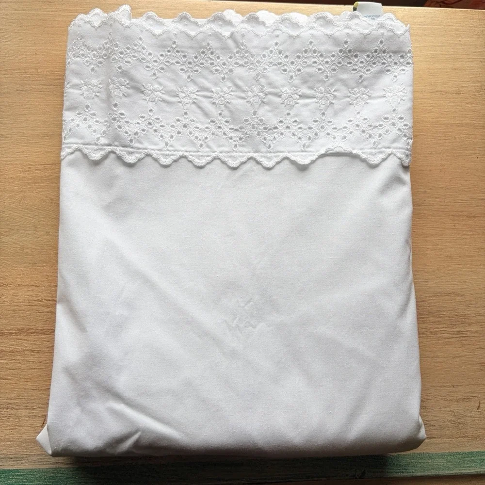 Vintage Lands End Coming Home Twin Sheet White New Eyelet Made In USA